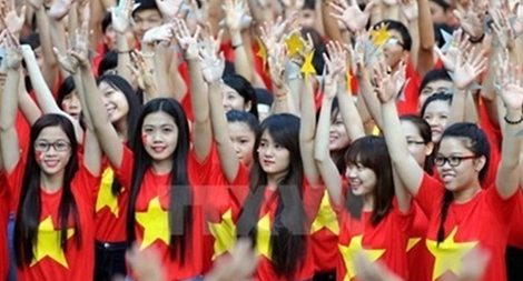 Hotspot Matrix và Dezus - thương hiệu thời trang nhanh của Việt Nam công bố Hoa hậu Hương