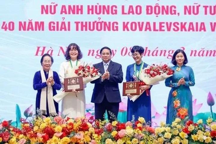 Từ 4 kiểu chân váy hết thời, đến chiến lược content: Hotspot Matrix chia sẻ